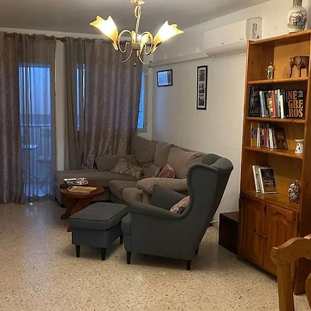 Mar Y Gibraltar: ¡Tu Refugio! Apartment La Linea de la Concepcion Bagian luar foto
